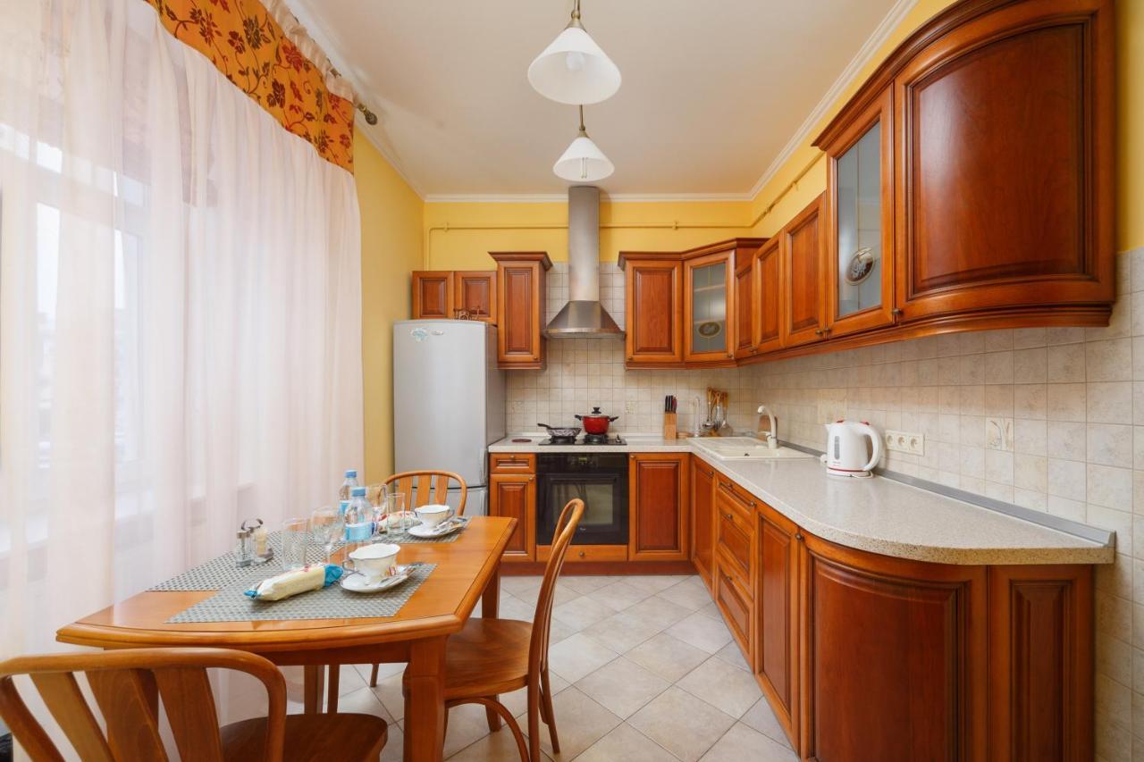 Na Katedralniy Daire Lviv Dış mekan fotoğraf
